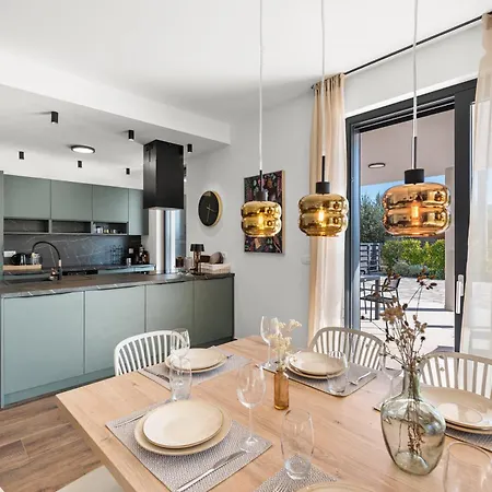 Ava Rossa * Novigrad (Istria)